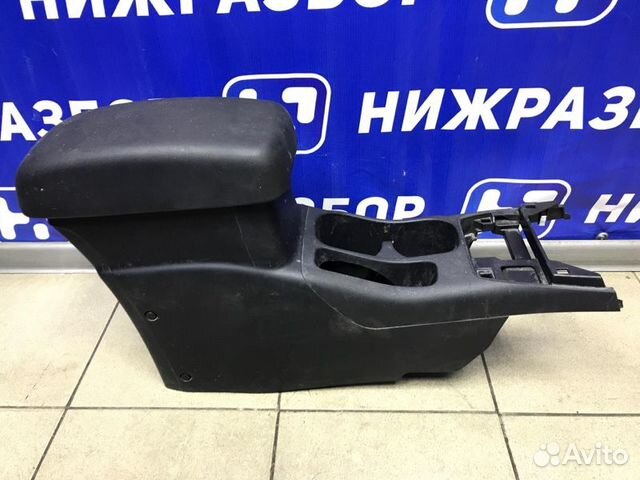 Подлокотник Mitsubishi Asx 1.6 4A92 2011