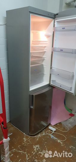 Ремонт холодильников