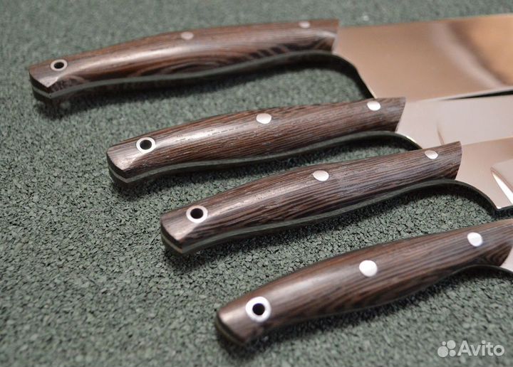 Набор профессиональных кухонных ножей 