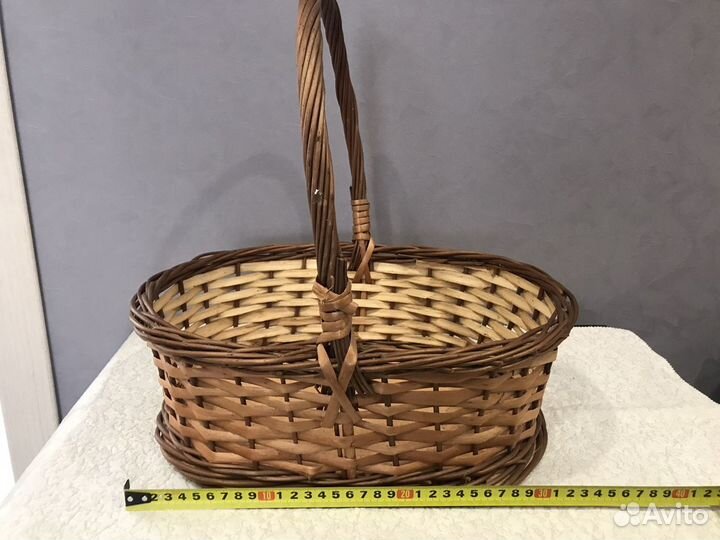 Корзина плетеная