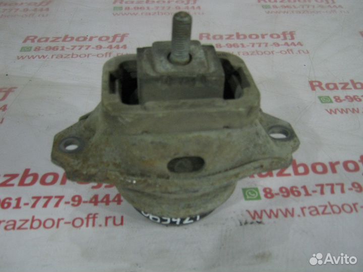 Опора двигателя Land Rover Discovery III 2004-2009