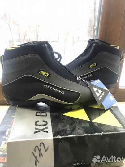 Лыжные ботинки Ficher xc comfort SNS 43разм. новые