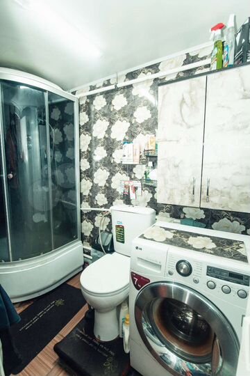 Дом 180 м² на участке 12 сот.