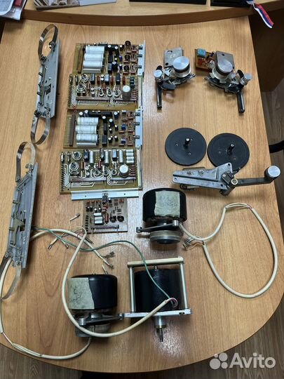 Запчасти к магнитофону Электроника та-1 003,Олимп