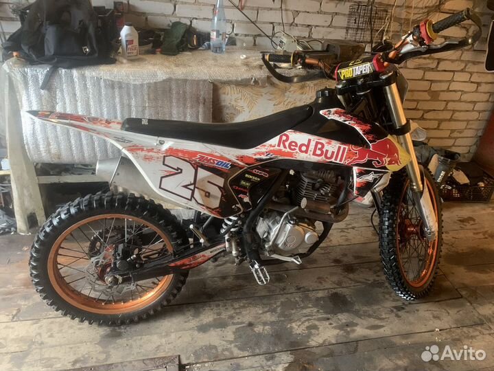 Мотоцикл Gr 2