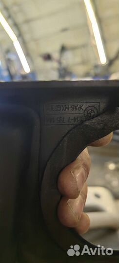 Декоративная крышка на двигатель m47