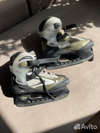 Коньки ледовые Roces 41 EU