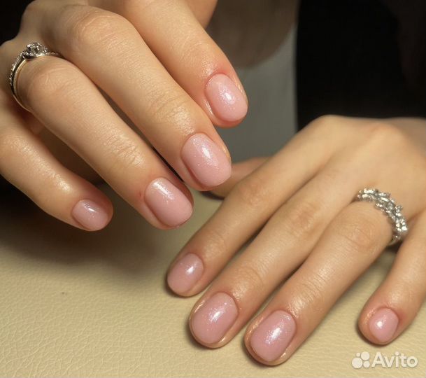 Маникюр и наращивание ногтей