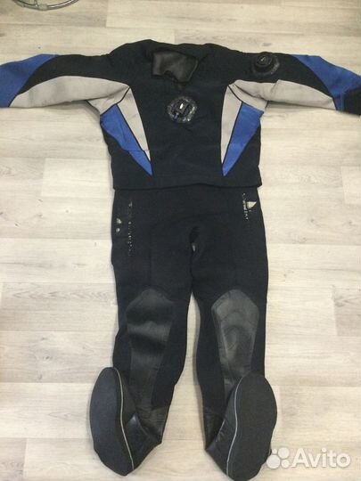 Водолазный костюм,сухой