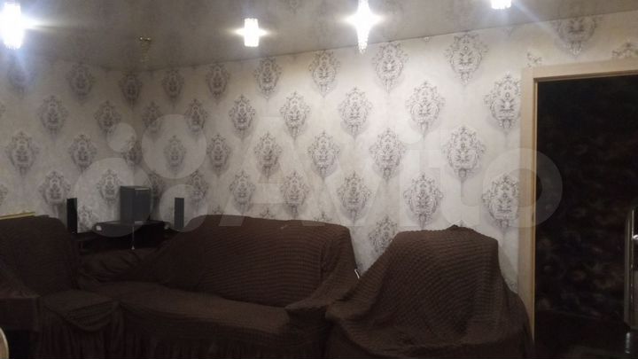 2-к. квартира, 47 м², 1/4 эт.