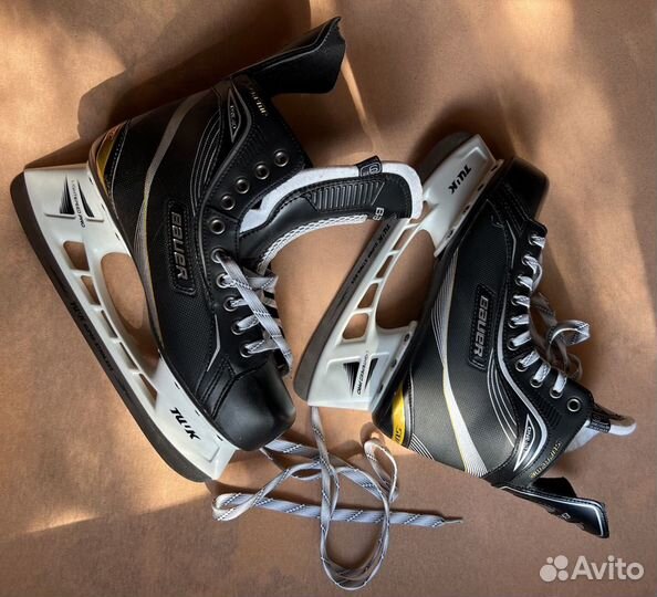 Коньки хоккейные Bauer Supreme One 40 размер 43