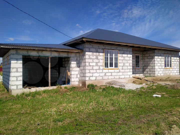 Дом 76 м² на участке 8 сот.