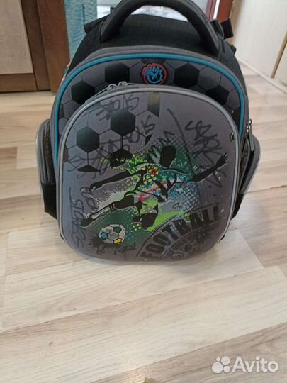 Школьный рюкзак