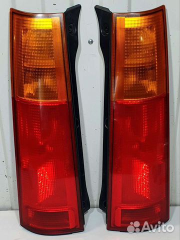 Фонарь задний Honda C-RV 1