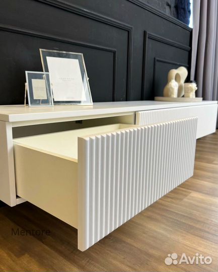 Тумба тв Filippo с дверцами