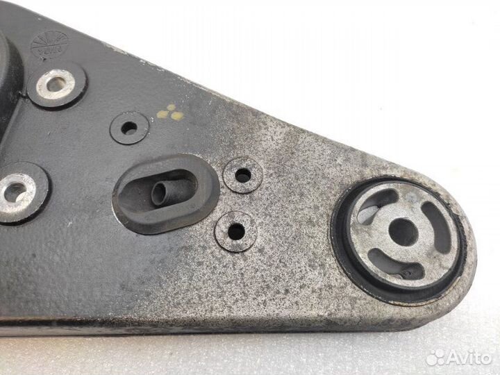 Кронштейн редуктора Mercedes-Benz E-Class W211