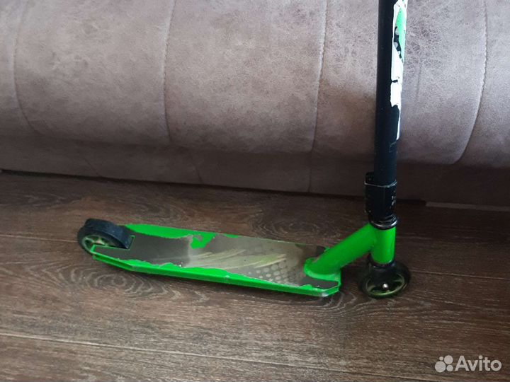 Трюковой самокат