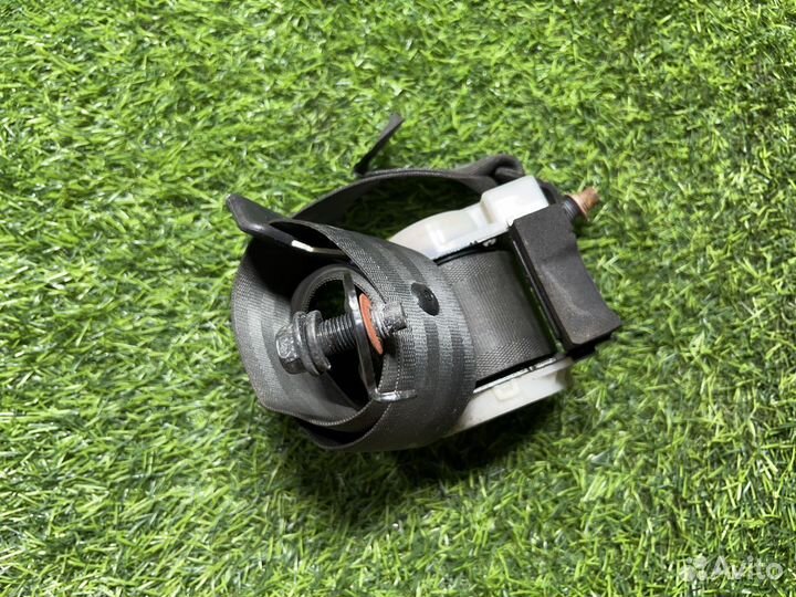 Ремень безопасности Kia Rio 3 UB