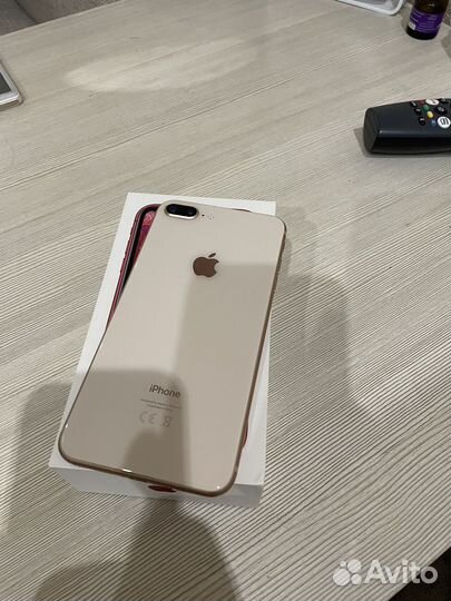 iPhone 8 Plus, 64 ГБ