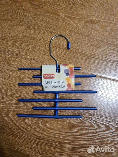 Вешалка для галстуков новая