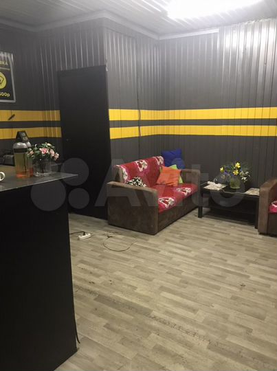 Свободного назначения, 200 м²