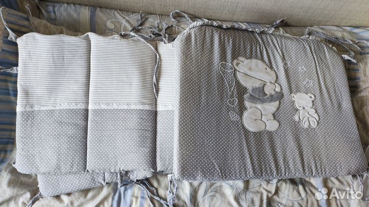 Бортики в кроватку