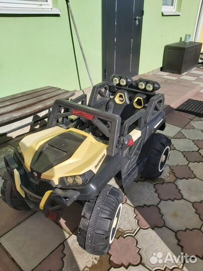 Внедорожник электромобиль для детей