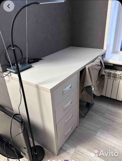 Торшер светодиодный новый