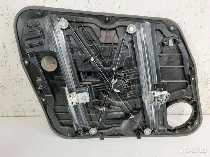 Стеклоподъёмник передний правый Kia Sportage 4 QL