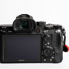 Sony Alpha A7 mark III (ilce-7M3)