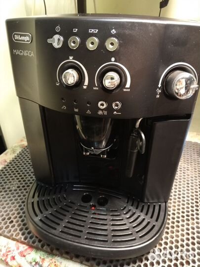 Кофемашина Delonghi Magnifica eam4000.b