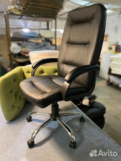 Компьютерное кресло