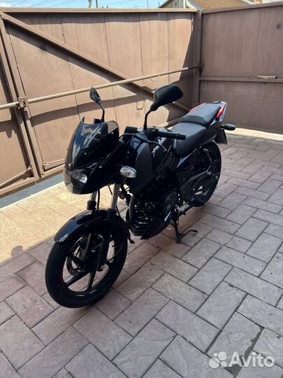 Bajaj pulsar 180