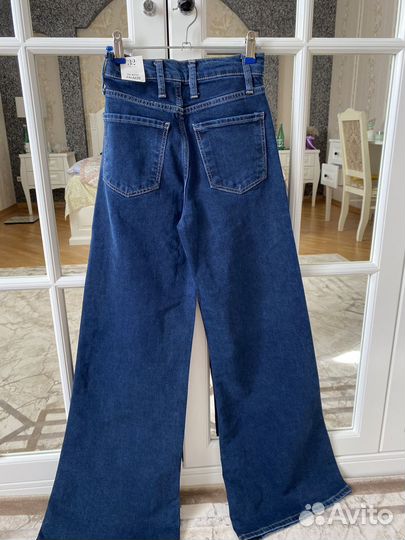 Джинсы Zara