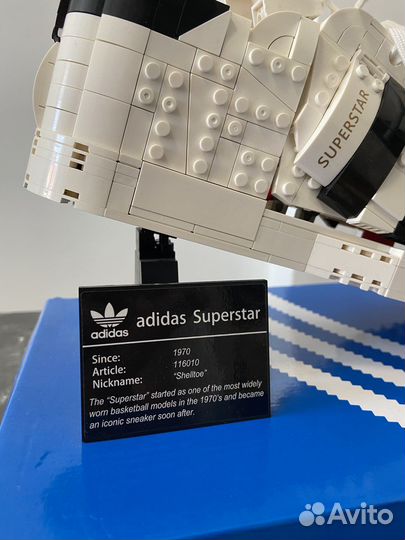 Конструктор adidas lego