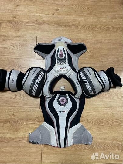 Хоккейный нагрудник bauer Vapor APX