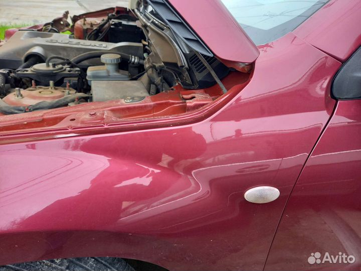 Suzuki grand vitara крыло переднее левое 2008г