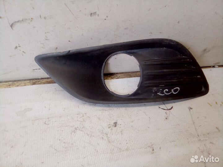 Решетка в бампер Ford Focus