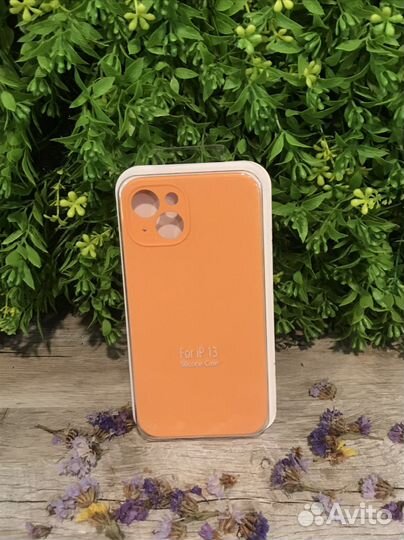 Чехол Silicone Case iPhone 13