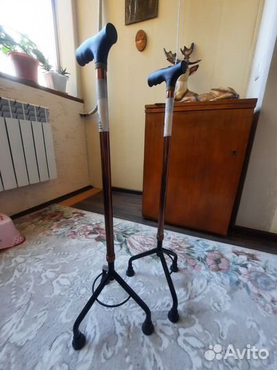 Палка трость трёхопорная