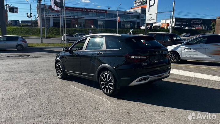 LADA Vesta Cross 1.8 CVT, 2024