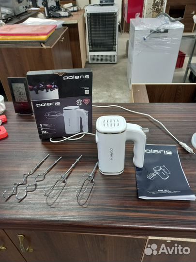Миксер ручной polaris