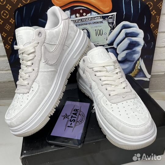 Кроссовки Nike Air Force 1 Low Luxe Summit