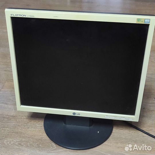 Монитор LG flatron