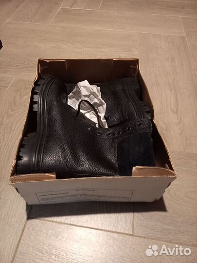 Берцы новые 265