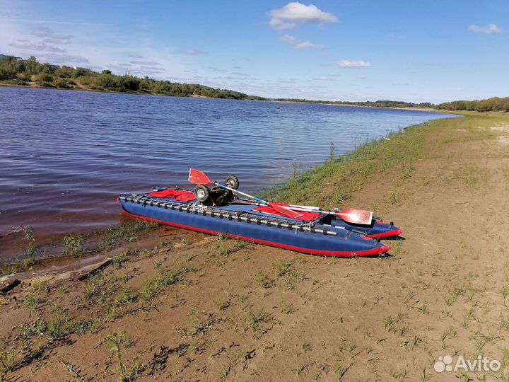 Надувной туристский катамаран б/у