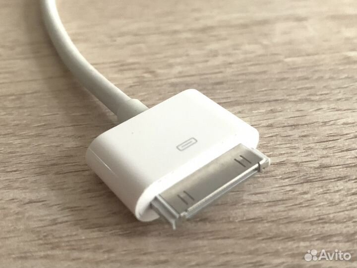 Адаптер Apple 30-pin в VGA