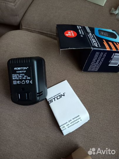 Понижающий трансформатор 220 на 110 В Robiton