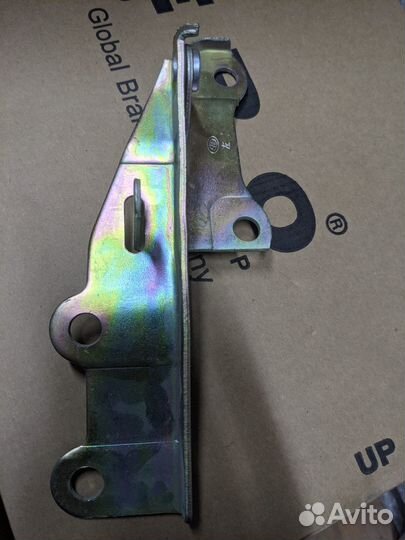 Петля капота Greeatwall Hower H3 H1