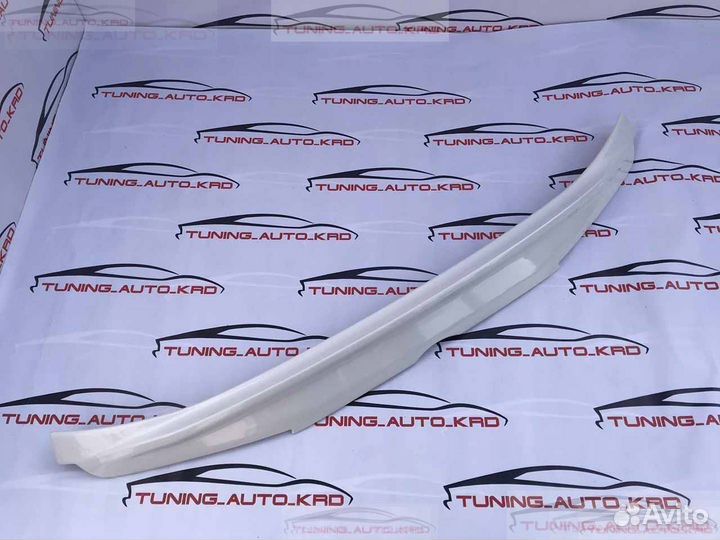 Спойлер под стекло Lexus LX 570, LX450d S0915